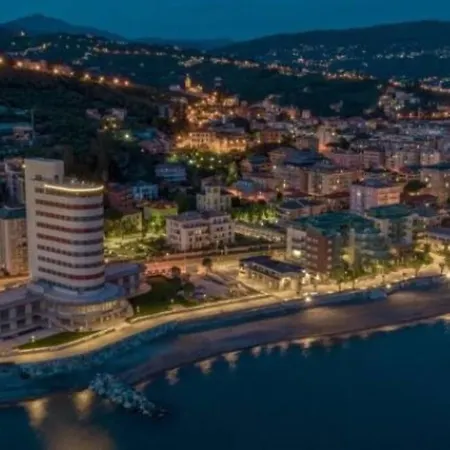 Sognandochiavari A 2 Passi Dal Mare Chiavari